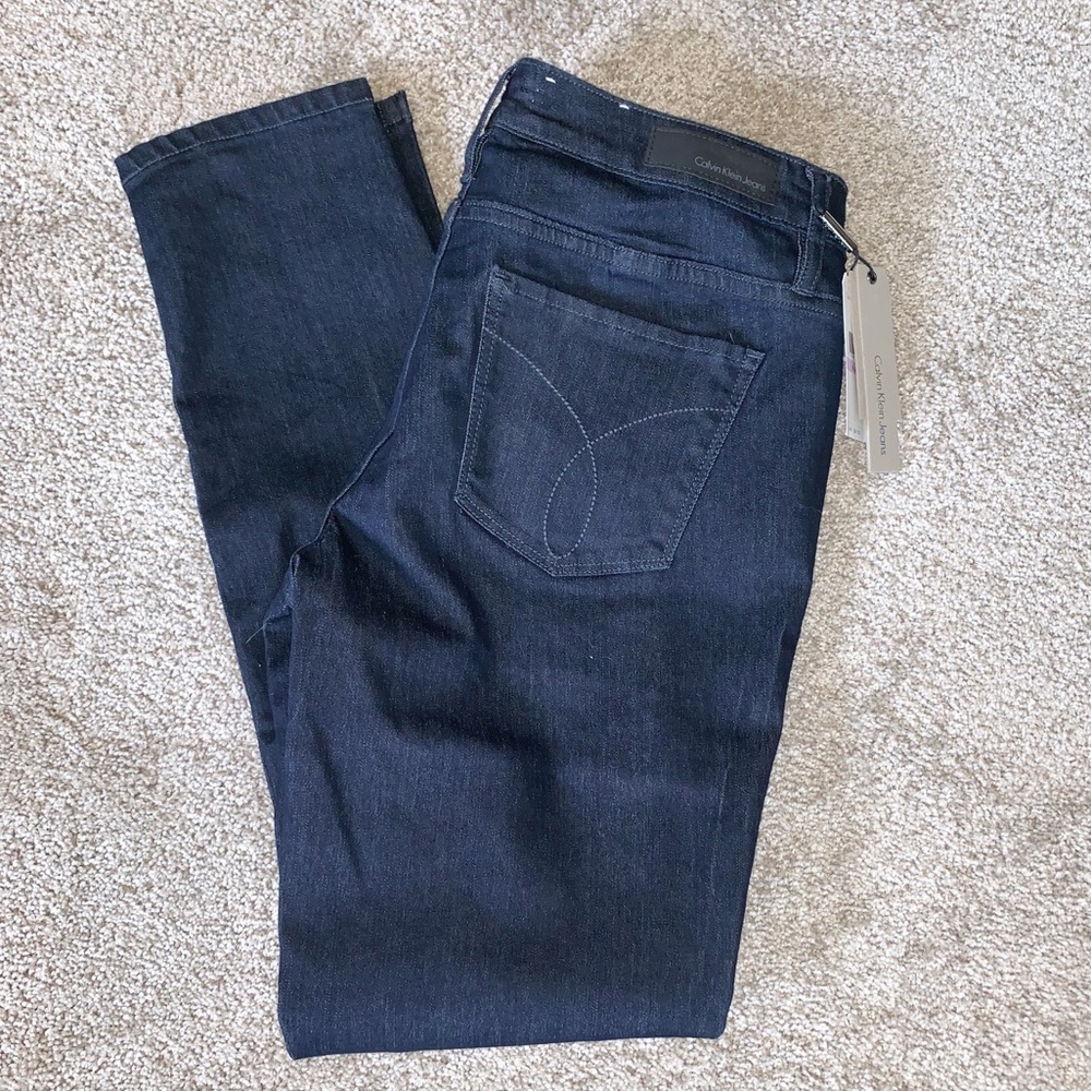 NWT Calvin Klein skinny Jeans | Size 6